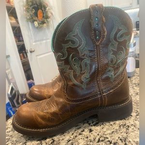 Justin Fat baby Gypsy Round Toe Cowboy boots